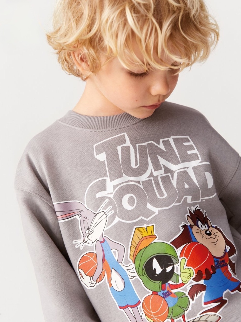 H&M looney tunes space jam tune squad sweatshirt